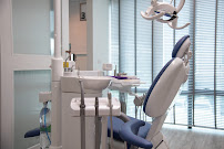 คลินิกทันตกรรมสไมล์ ซีเล็คชั่น - Smile Selection Dental Clinic วีเนียร์ จัดฟัน