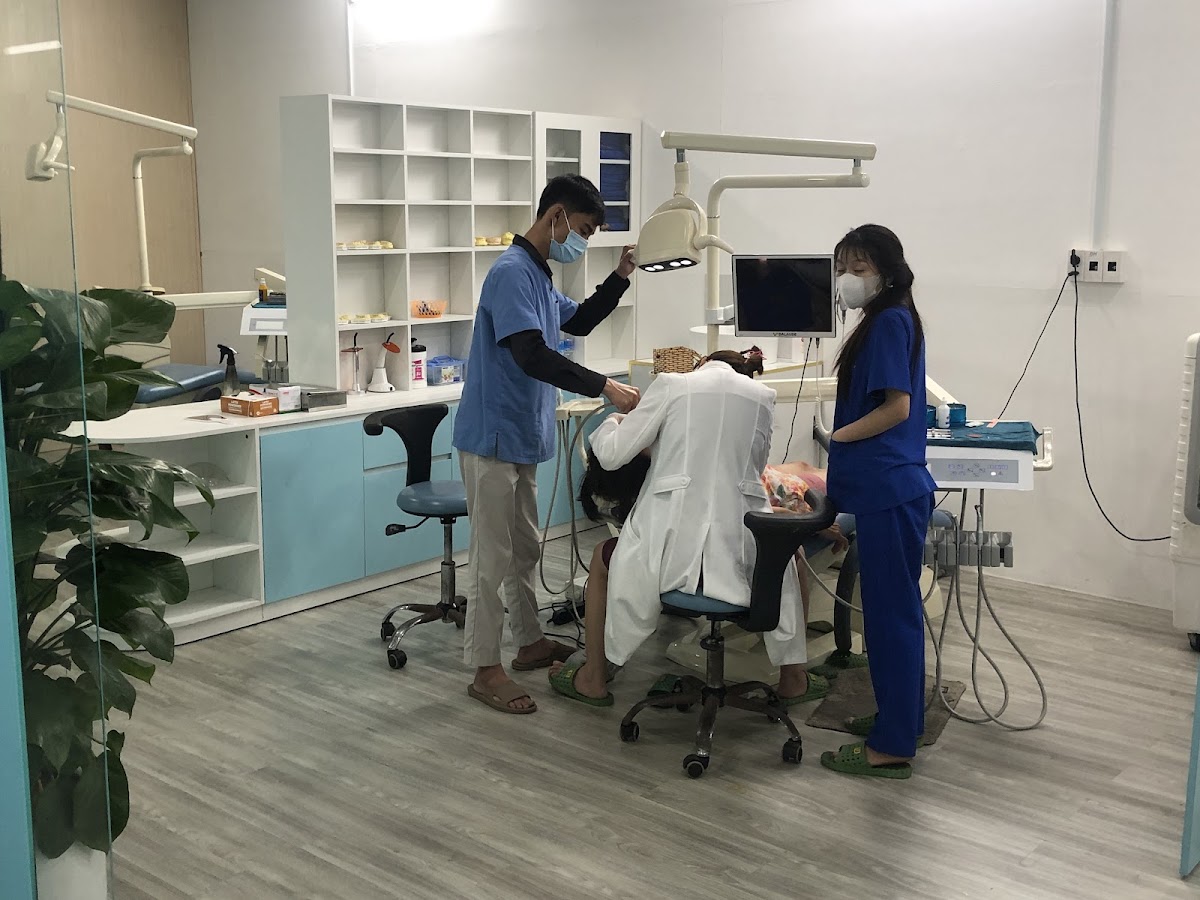 An Tam Smile Dental Clinic Hoi An dental team