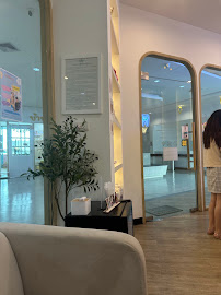 เด็นเต้ สเตชั่น สถานีฟัน ร้านค้า ทอ. ชั้น 2คุฯหมอใจดี น่ารัก ร้านสบายตา อาคารธูปะเตมีย์