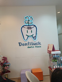 Dentiluck Dental Clinic in Bangkok
