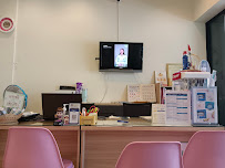Dentiluck Dental Clinic เด้นท์ที่รักษ์ รากเทียม ฟันปลอม จัดฟัน ทำฟัน ฟอกฟัน ขูดหินปูน อุดฟัน รักษารากฟัน