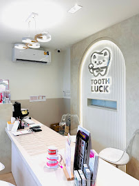 Tooth Luck Dental Clinic BKK คลินิกทันตกรรมทูธลักค์ ทำฟัน จัดฟัน กรุงเทพ-นนทบุรี