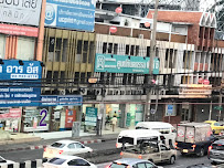 PDC Dental Center ศูนย์ทันตกรรมพีดีซี