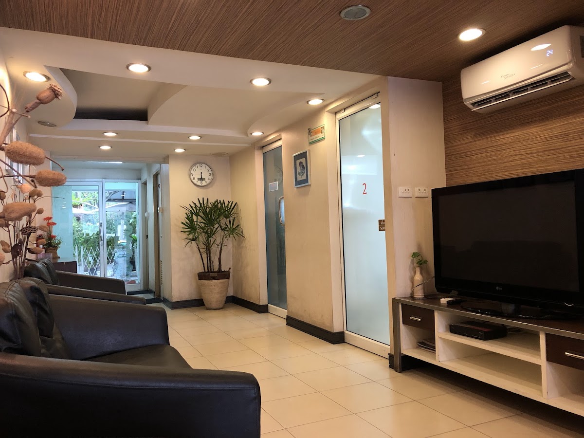 Ngamdental Clinic dental clinic in Bangkok