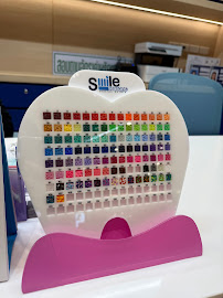 คลินิกทันตกรรม Smile Seasons Central แจ้งวัฒนะ