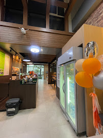 the unique smile dental clinic & cafe คลินิกทันตกรรม เดอะ ยูนีค สไมล์