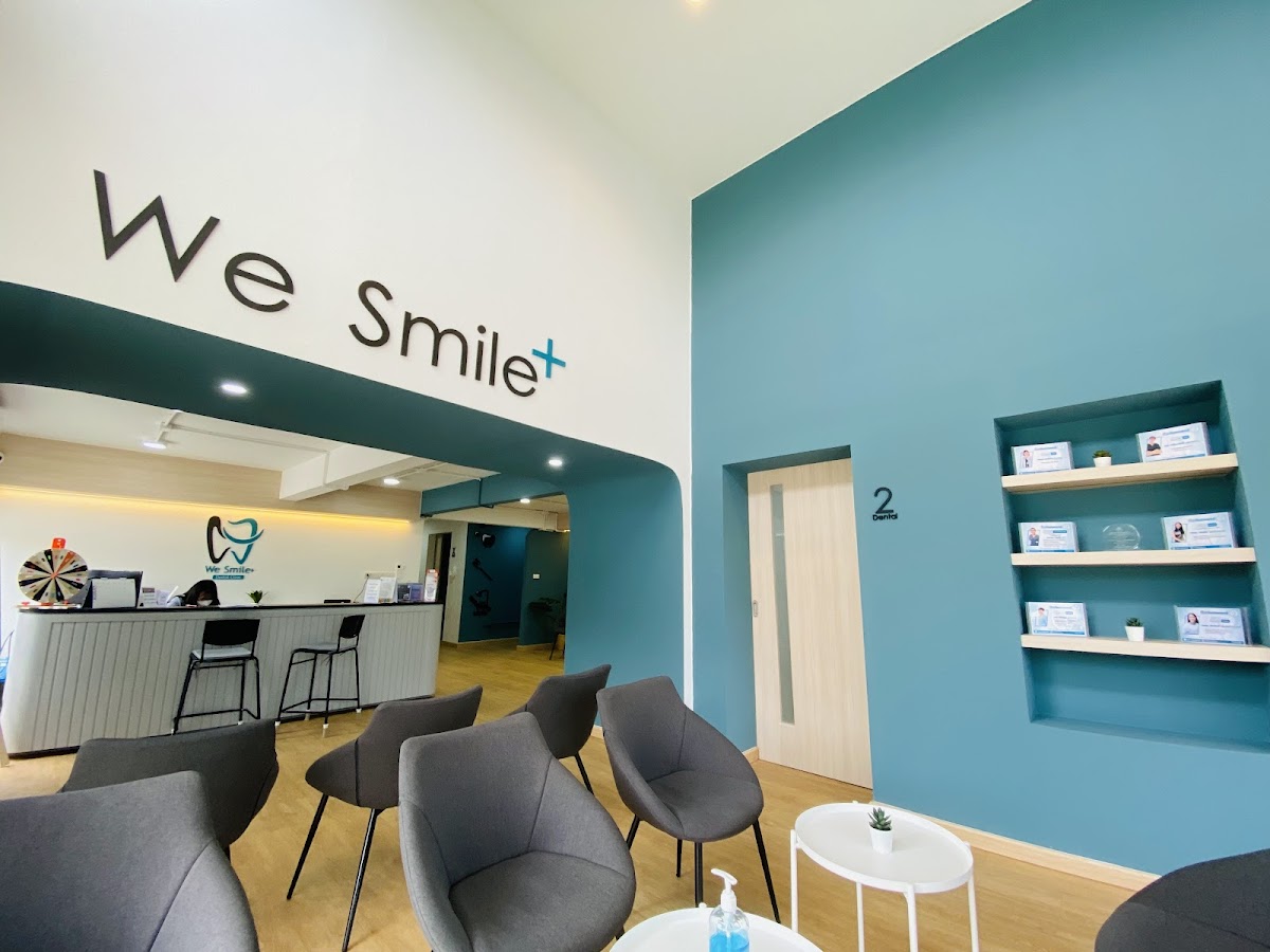 We Smile Plus Dental Clinic dental clinic in Bangkok