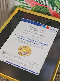 XDC Dental ศรีนครินทร์ ทำฟัน จัดฟัน รับบัตรทอง / ประกันสังคม / ประกันบริษัท AACI Certified