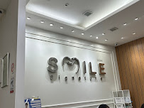 Smile Signature Srinakarin Dental คลินิกทันตกรรม สไมล์ ซิกเนเจอร์ ศรีนครินทร์