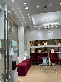 Smile Signature Srinakarin Dental คลินิกทันตกรรม สไมล์ ซิกเนเจอร์ ศรีนครินทร์