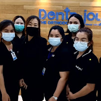 Dentajoy Seacon Square Srinakarin (เดนต้าจอย ซีคอน ศรีนครินทร์) จัดฟันใส Invisalign จัดฟัน Brava วีเนียร์ รากเทียม