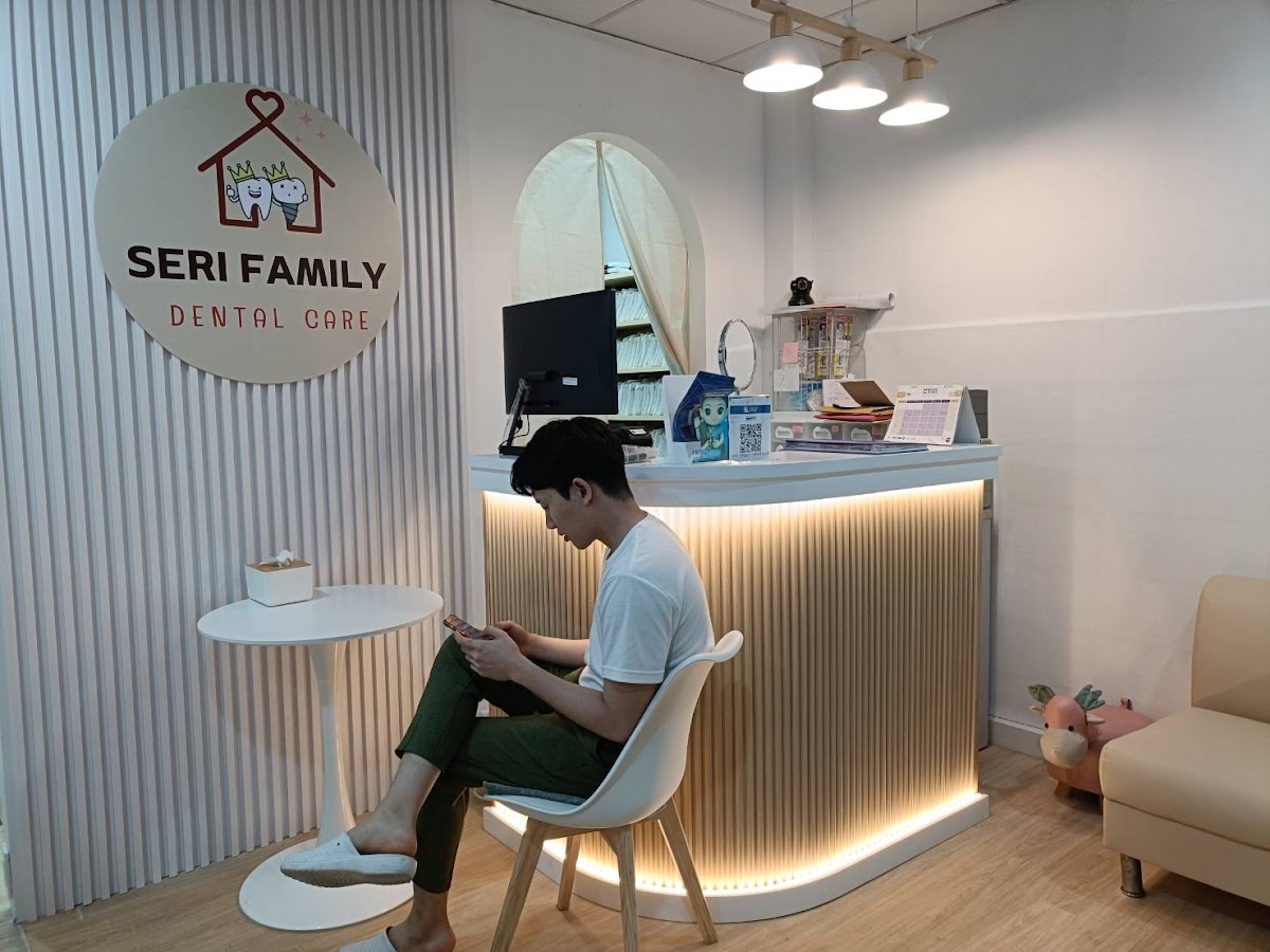 Seri Family Dental by Saranya dental clinic in Bangkok
