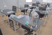 Craft dental training center