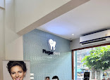 Porn Dental Clinic in Bangkok