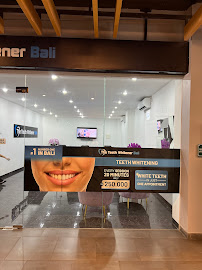 The Teeth Whitener Bali