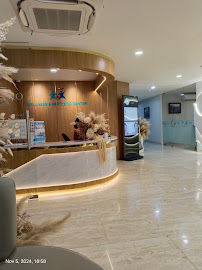 MT Dental Implant Aesthetic Clinic