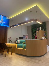 Dokter Gigi Agus Dwi Sastrawan, Sp.BMM (INCIDENTAL) ORAL SURGERY & DENTAL AESTHETIC