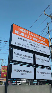 Dokter Gigi Agus Dwi Sastrawan, Sp.BMM (INCIDENTAL) ORAL SURGERY & DENTAL AESTHETIC