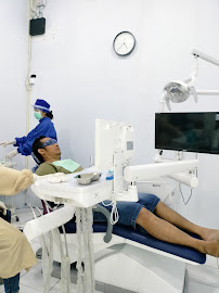 Vozz Dental Denpasar | Dokter Gigi Denpasar