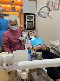 Dokter Gigi Eldenta Spesialis Bedah Mulut dan Orthodontist