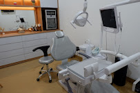 Dokter Gigi Eldenta Spesialis Bedah Mulut dan Orthodontist