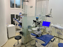 Modern Dental მოდერნ დენტალი