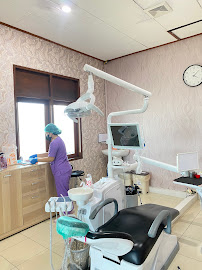 Praktek Dokter Gigi Roy Tamara (Sofine Dental Bali)