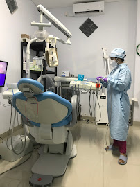 Praktek Dokter Gigi Lembu Sora