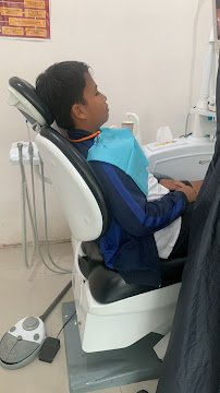Praktik Mandiri drg. Dewi Anggraini, S.KG