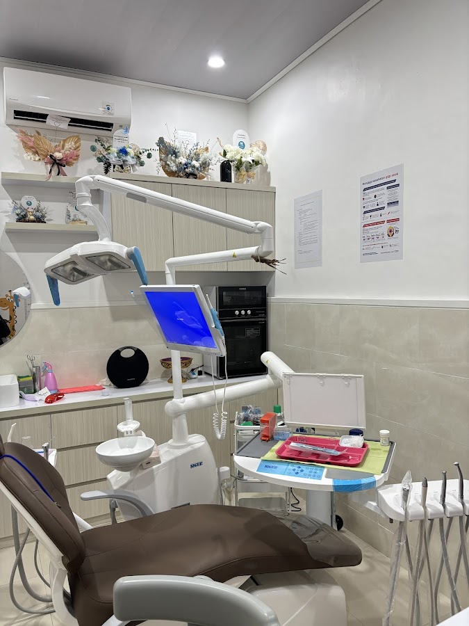 Praktek Mandiri Dokter Gigi Drg Putu Shinta Maya Mahe Dewi dental clinic