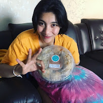 Praktik Dokter Gigi (dentist) - drg. Made Widnya Swari