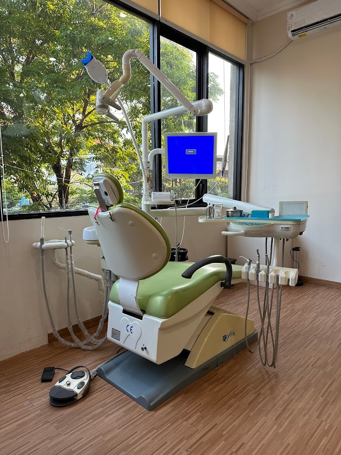 Praktek Dokter Gigi Ika Puspitasari Bys Dental Care dental clinic