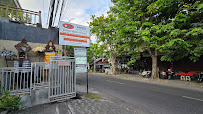 Glimlach Dokter Gigi & Implan Denpasar – drg. Ita Paramita