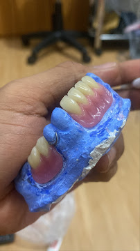 TUKANG GIGI PUSAT DENTAL BALI