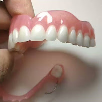 TUKANG GIGI BALI TOP DENTAL