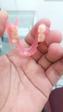 TUKANG GIGI BALI TOP DENTAL