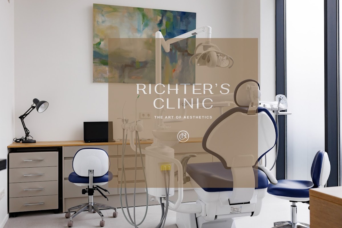 Richter's Clinic clinic interior