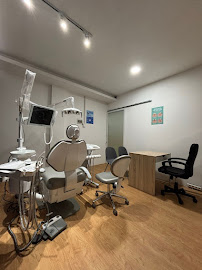 d'Square Dental Kuta