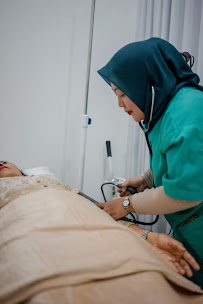 Centra Medica Clinic