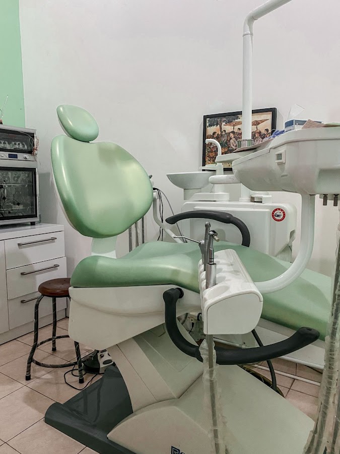 Drg. A.a. Gd. Putra Mahendra dental clinic