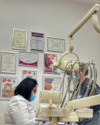 Dental Clinic Healthy Dent