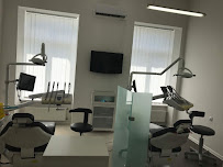 Dental Clinic Healthy Dent