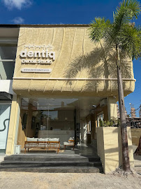 Dentiq Dental Studio in Bali