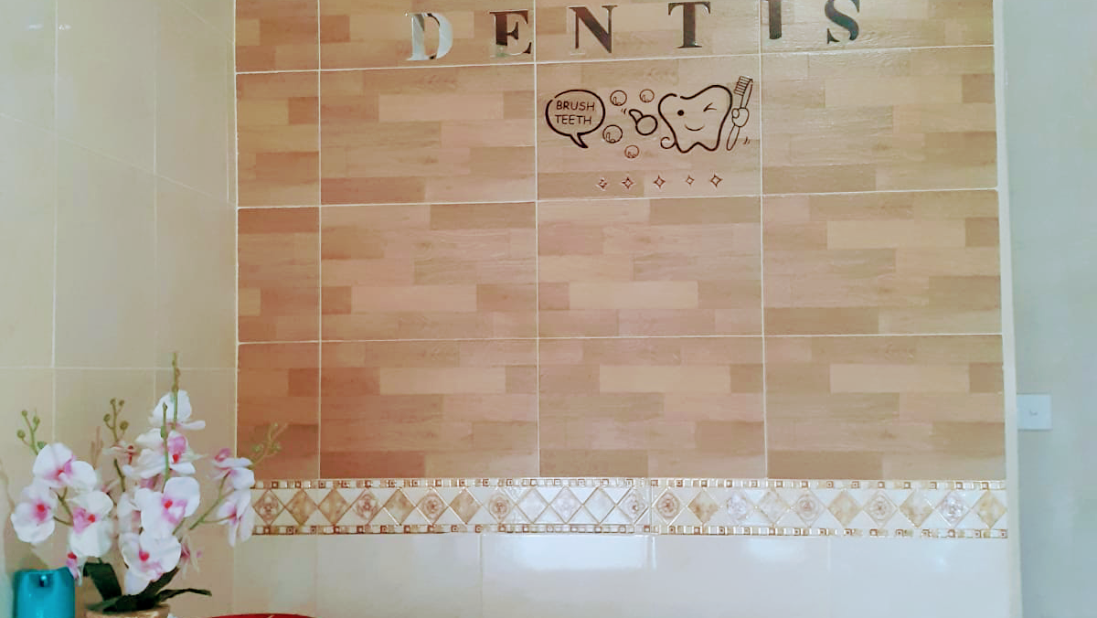 Drg Eny Apriyanti dental clinic