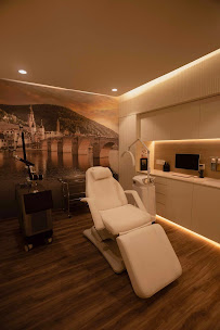 THE GERMAN dental & skin aesthetics