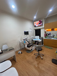 Praktik Mandiri drg. I Dewa Made Bagus Putra Baskara ( BGS Dental Care)