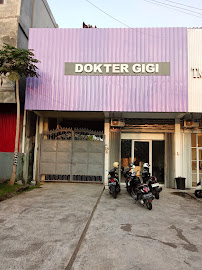 Dokter Gigi Gianyar - Azzahra Dental Care (ADC)