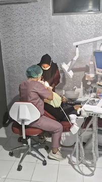 Dokter Gigi Gianyar - Azzahra Dental Care (ADC)