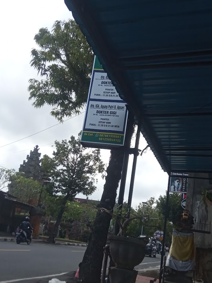 Drg .Iga.agung Putri B. Apsari dental clinic
