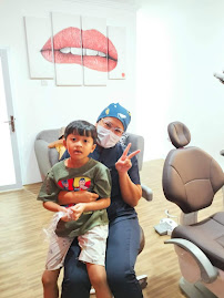 Klinik gigi kamandhani tabanan